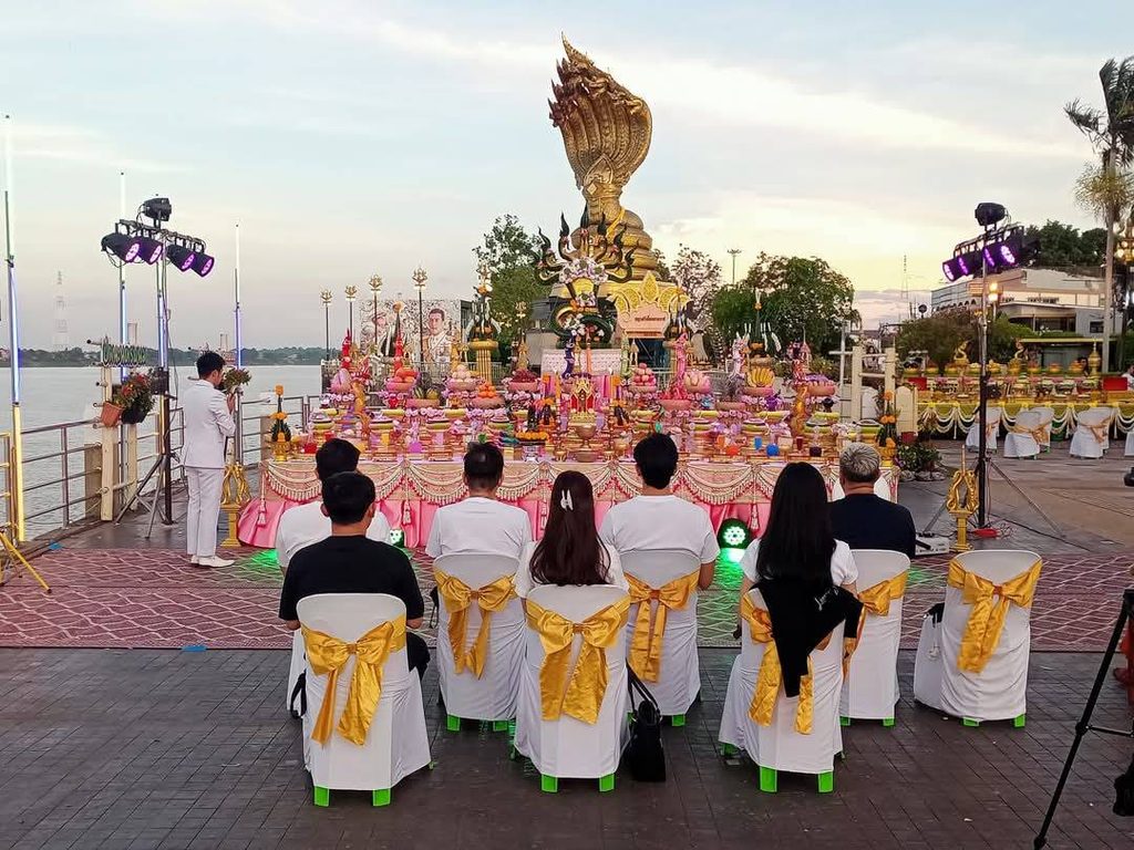 เช่ารถตู้นครพนมบึงกาฬ